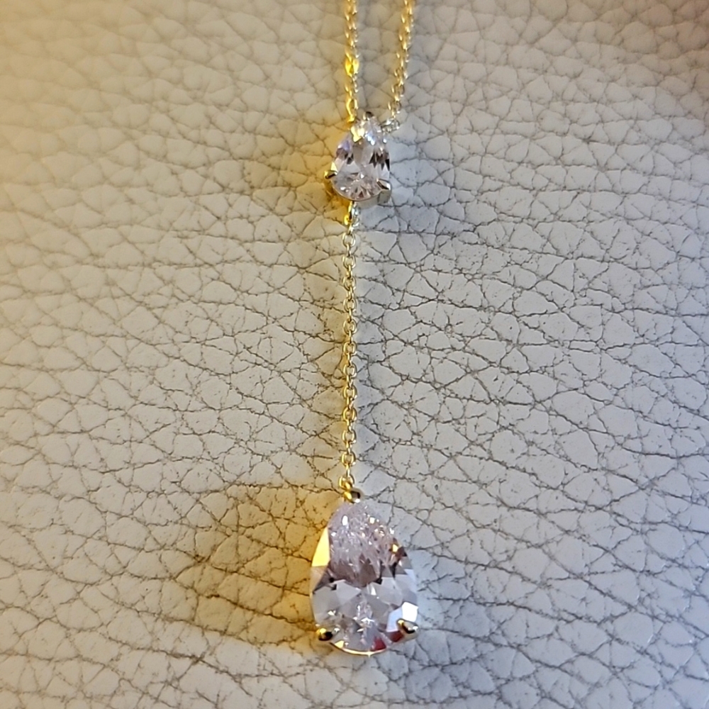 Melinda Maria necklace adjustable up to  16 to 18 new gold